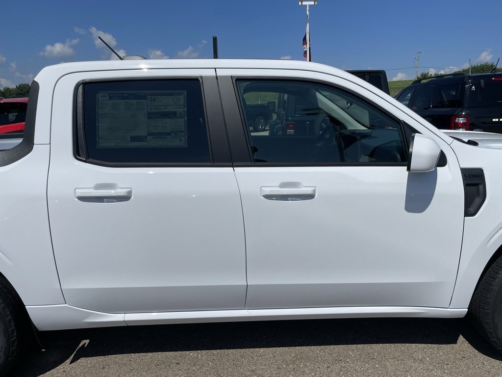 New 2025 Ford Maverick Lobo image 30