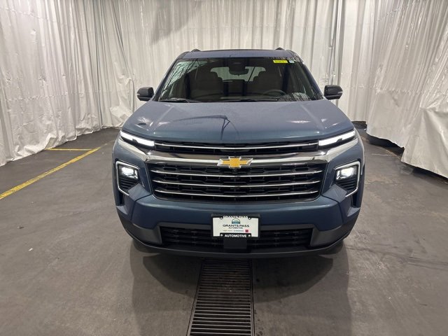 New 2026 Chevrolet Traverse LT w/ Sun and Wheel Package image 8