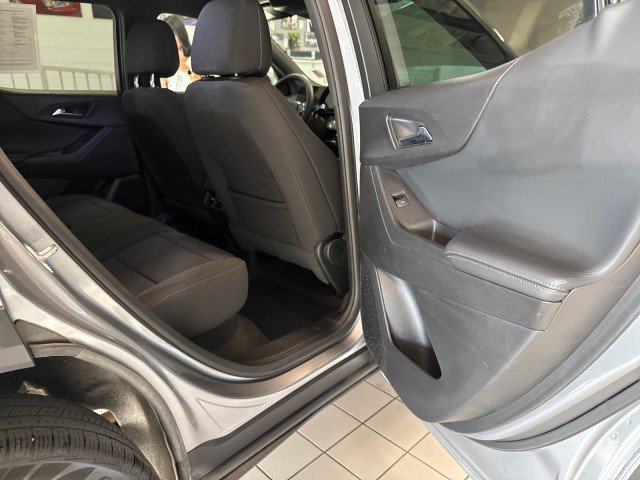 Used 2025 Chevrolet Equinox LT w/ Safety and Technology Package FWD image 26