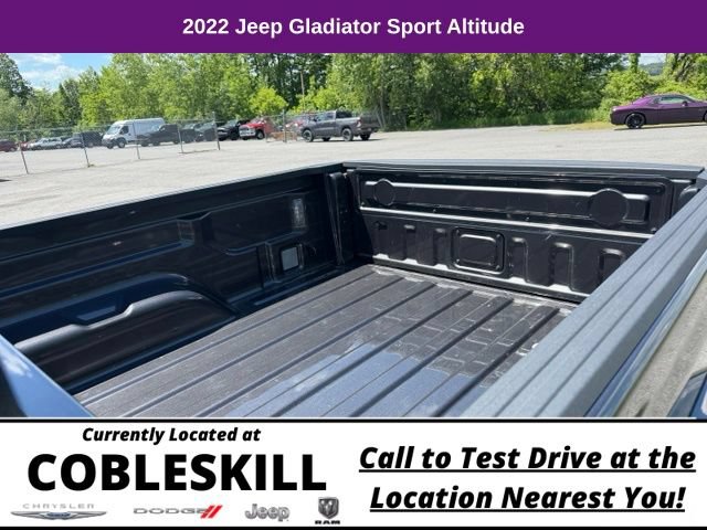 Used 2022 Jeep Gladiator Sport AWD/4WD image 12