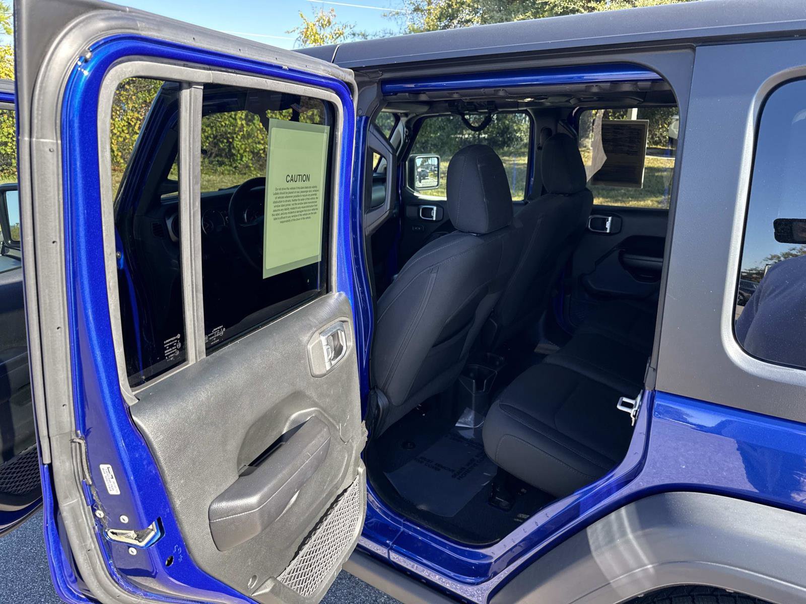 Used 2018 Jeep Wrangler Unlimited Sport S image 14