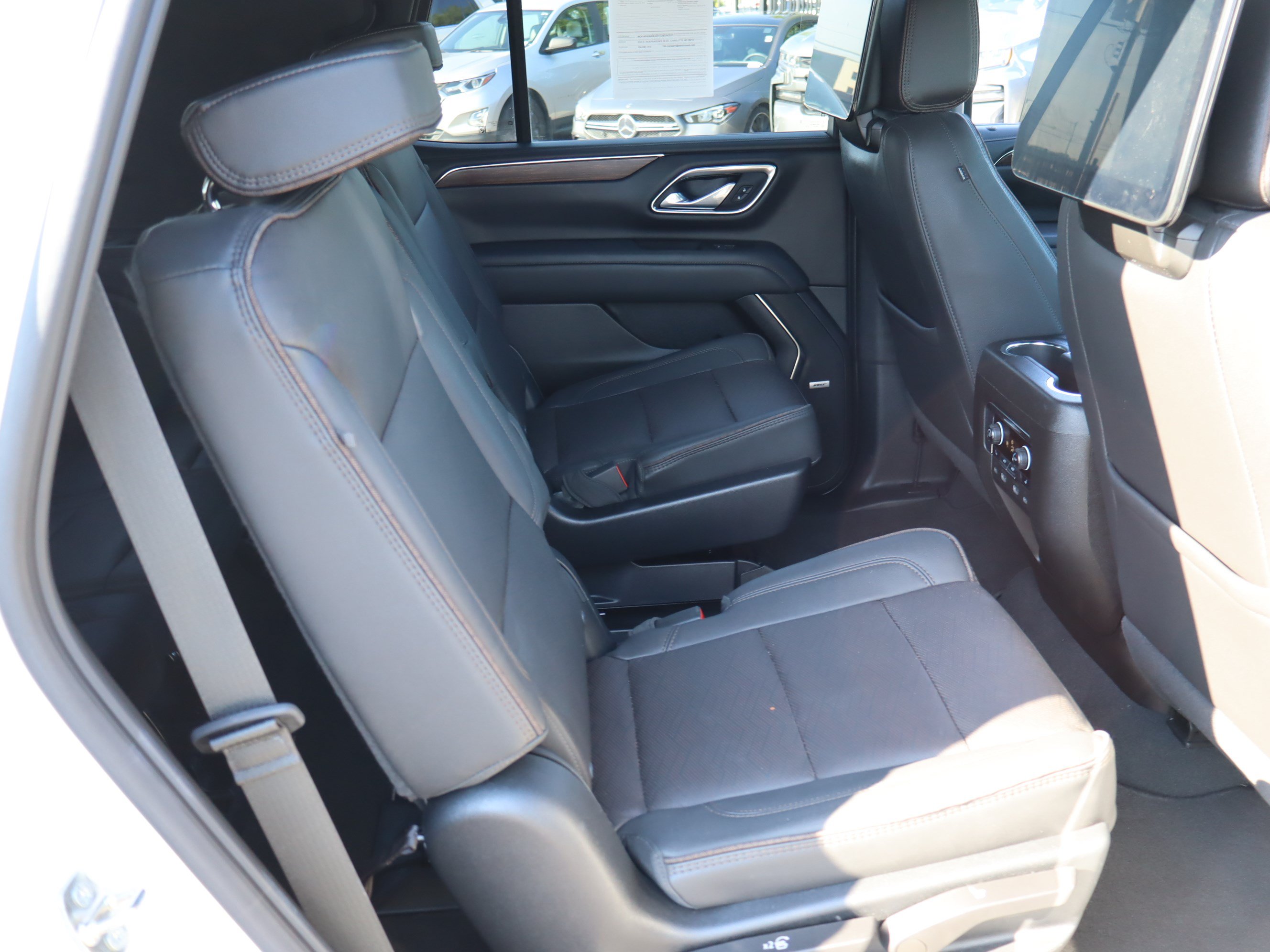 Used 2023 Chevrolet Tahoe High Country AWD/4WD image 39