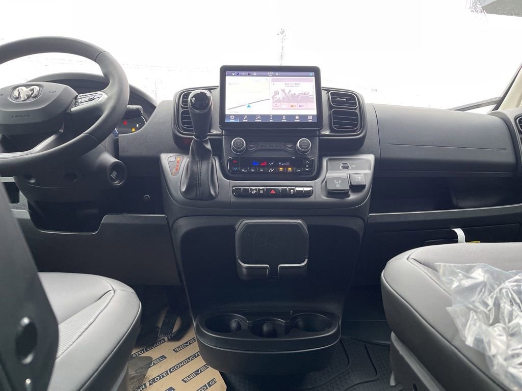New 2025 RAM ProMaster 3500 w/ Premium Convenience Group FWD image 17