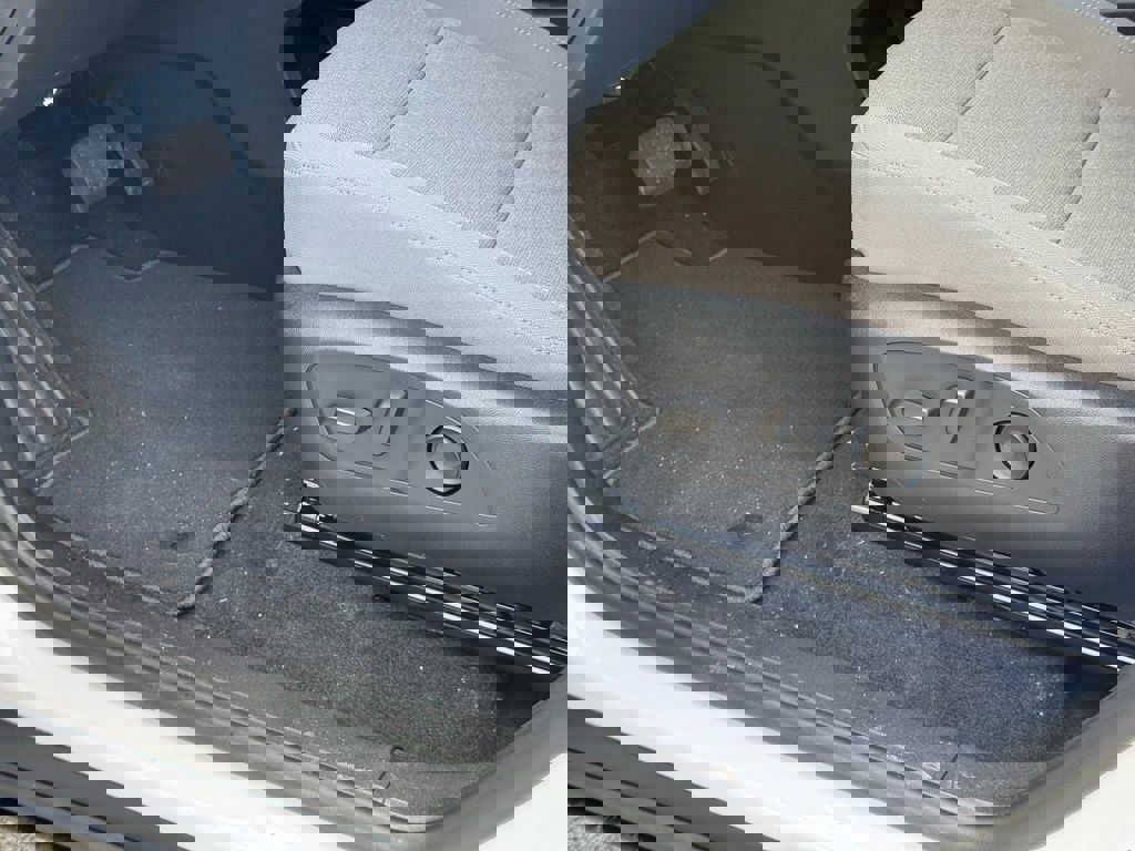 New 2026 GMC Acadia Elevation FWD image 19