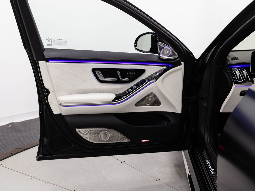 Used 2024 Mercedes-Benz S 580 4MATIC Sedan image 5