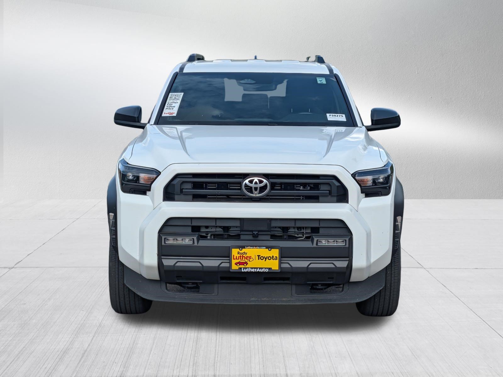 Certified 2025 Toyota 4Runner SR5 AWD/4WD image 2