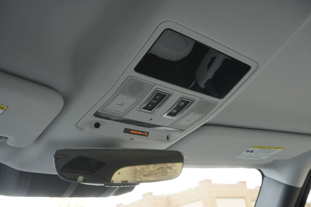 New 2025 Land Rover Defender 110 S image 16