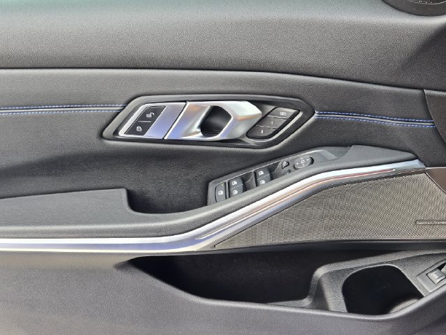 Used 2022 BMW M340i w/ Premium Package RWD image 30