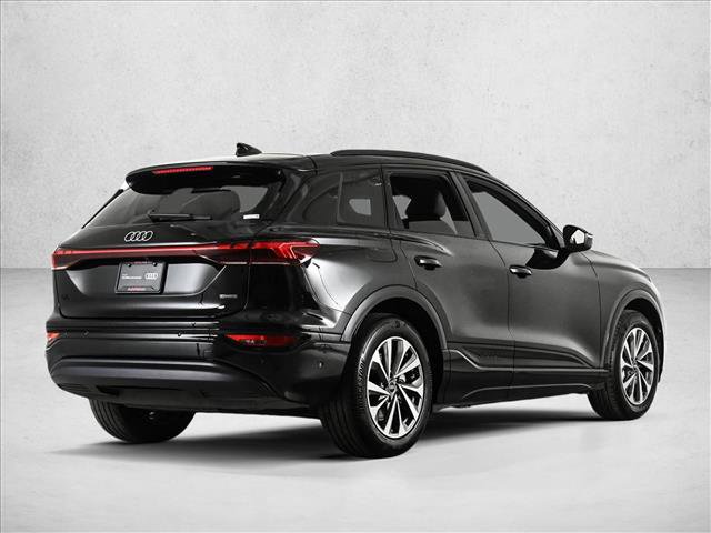 Certified 2025 Audi Q6 e-tron Prestige AWD/4WD image 5