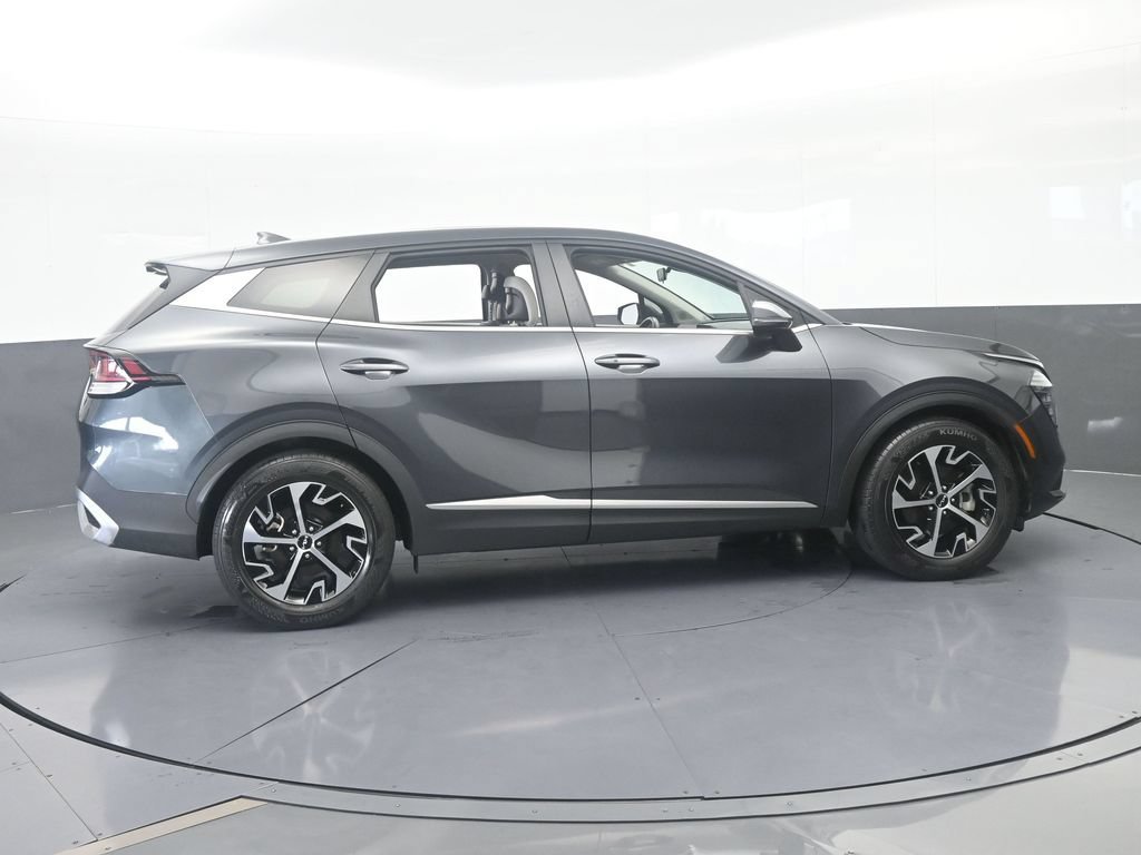 Used 2024 Kia Sportage EX FWD image 7