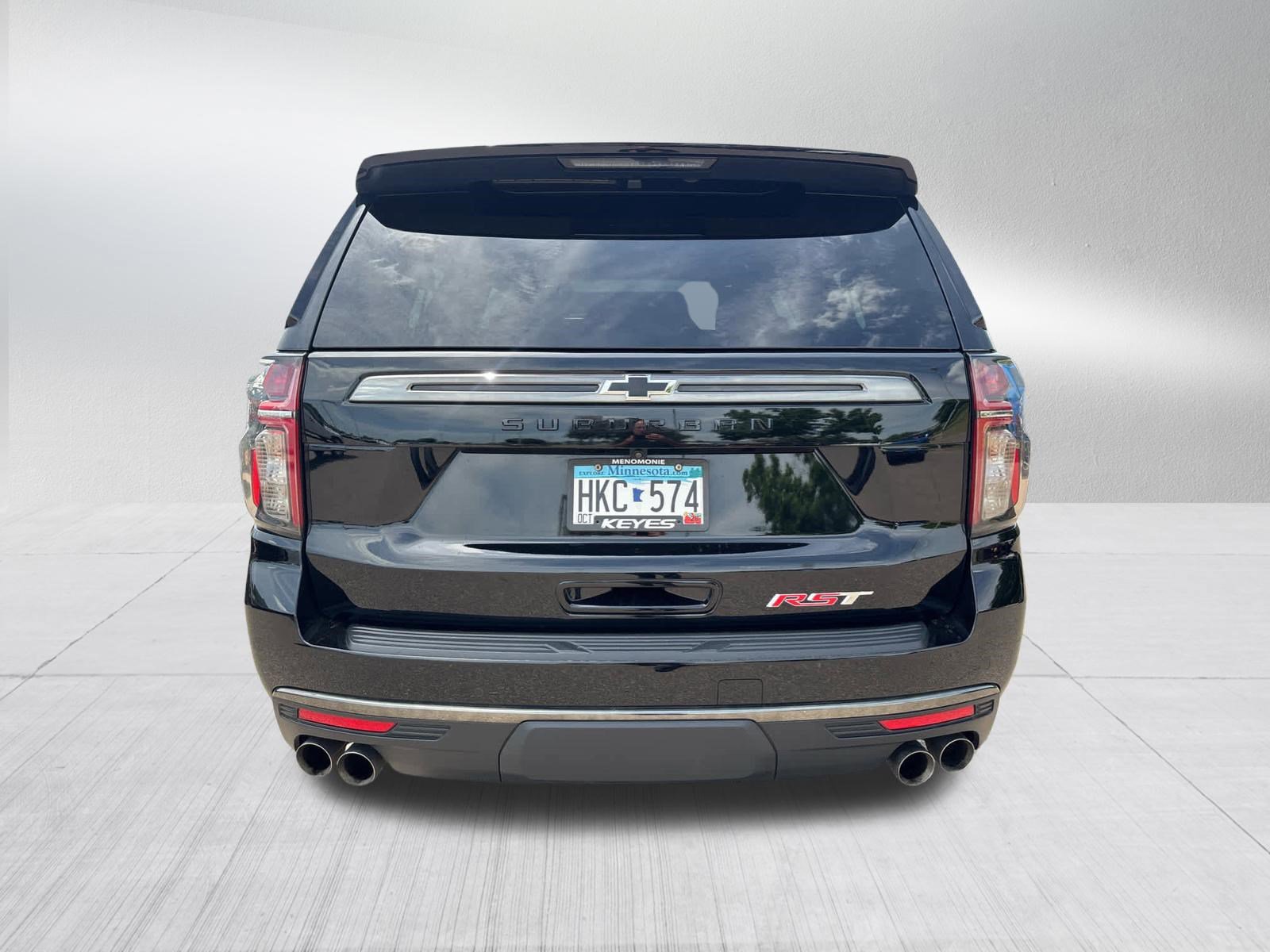Used 2022 Chevrolet Suburban RST w/ Sport Performance Package AWD/4WD image 10