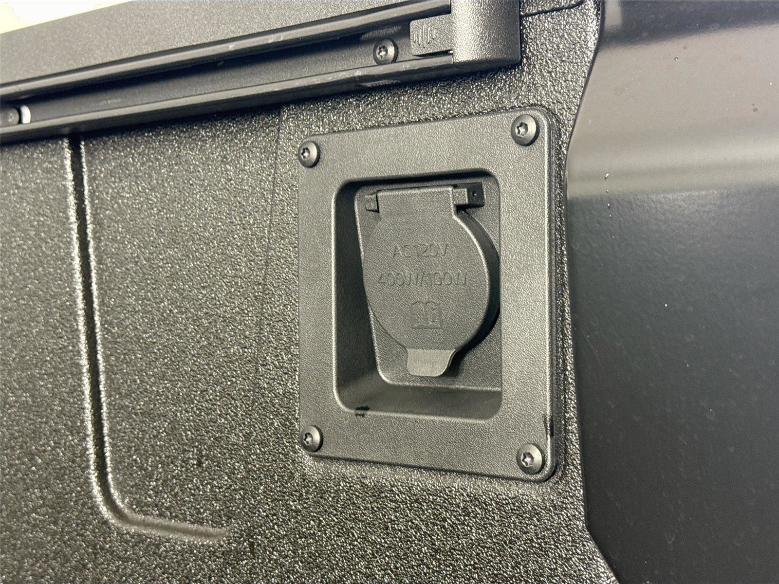 Used 2025 Toyota Tundra Platinum image 47