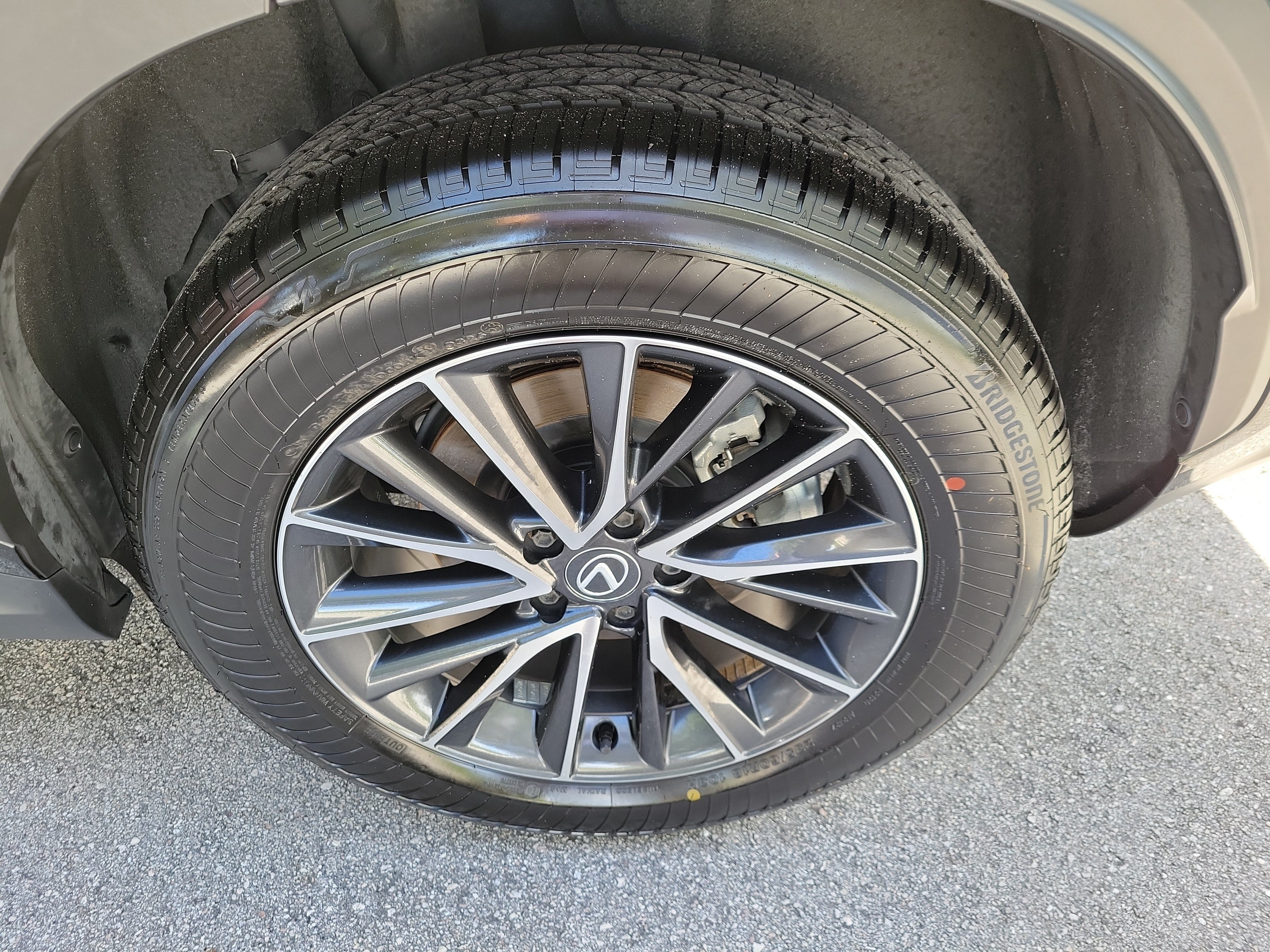 Used 2025 Lexus NX 250 FWD w/ Cold Area Package image 6