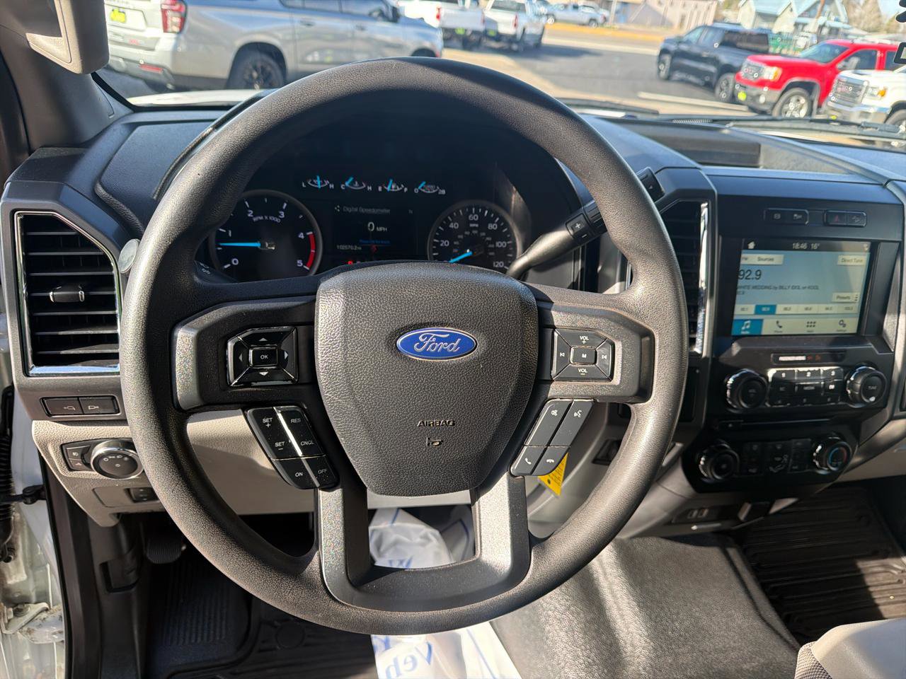 Used 2018 Ford F350 XLT w/ XLT Premium Package AWD/4WD image 10