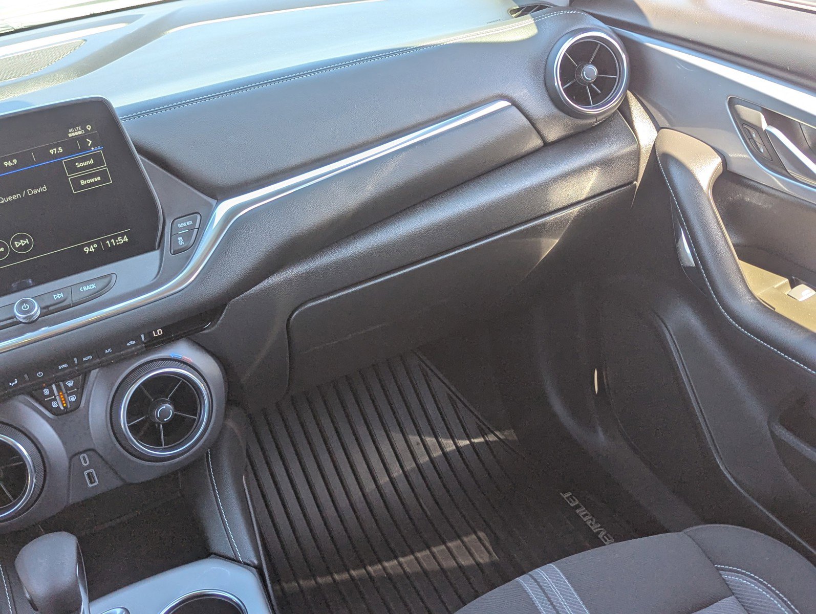 Used 2023 Chevrolet Blazer LT image 19