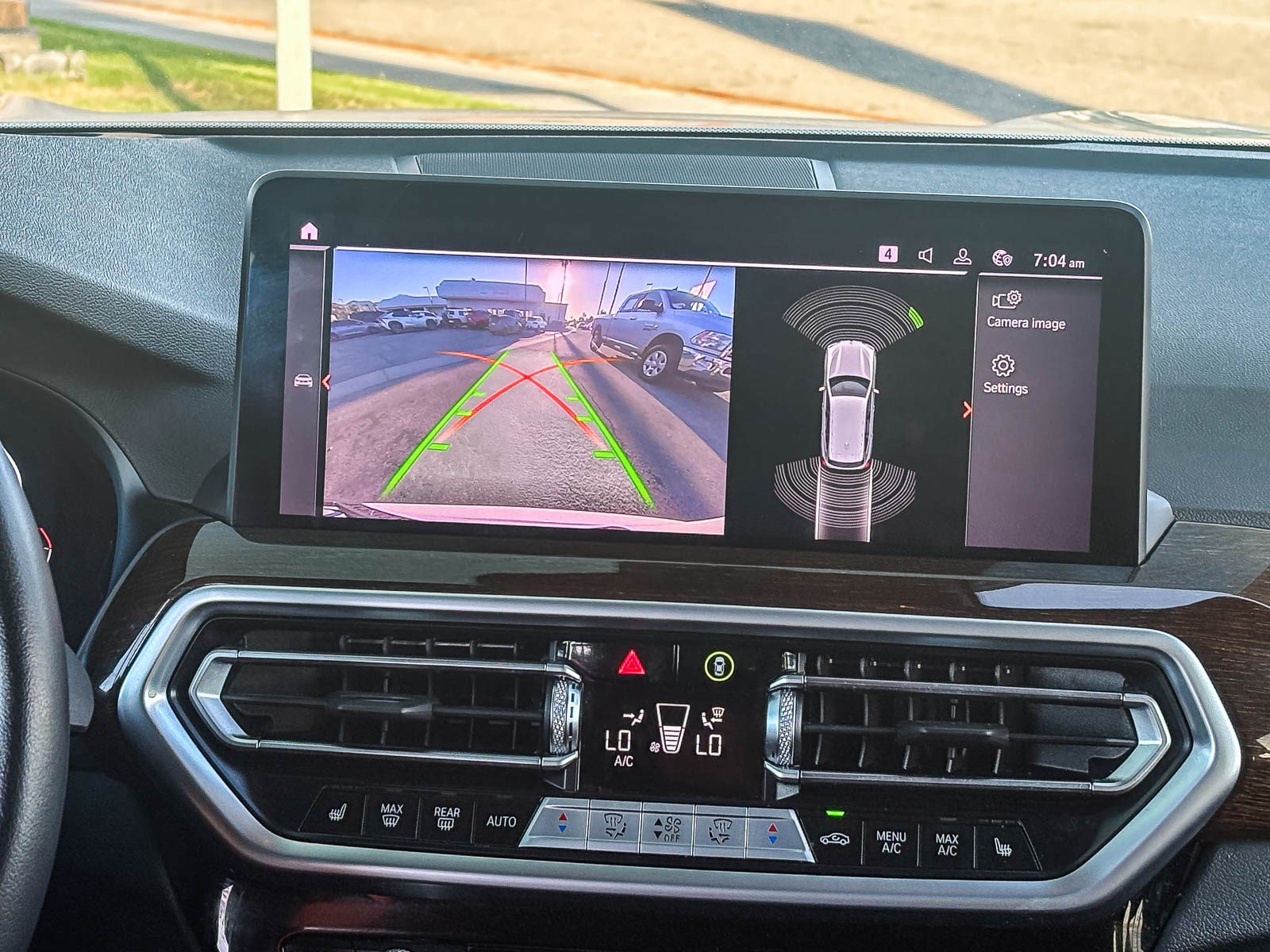 Used 2024 BMW X3 sDrive30i w/ Premium Package image 18