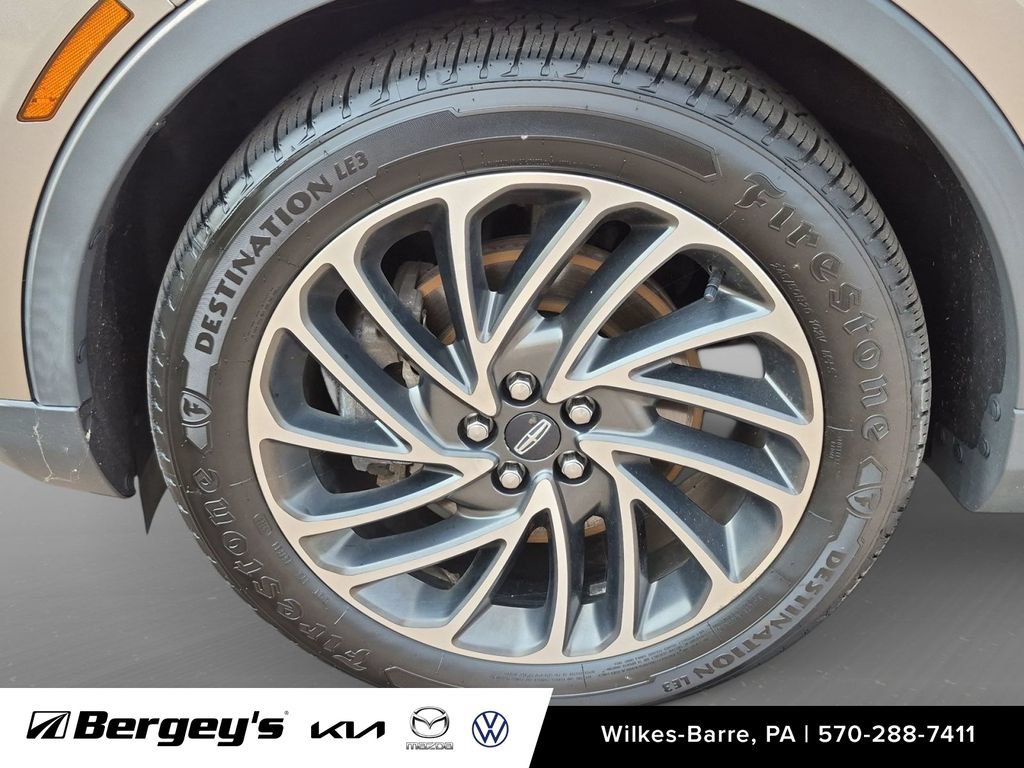 Used 2020 Lincoln Nautilus Reserve AWD/4WD image 11
