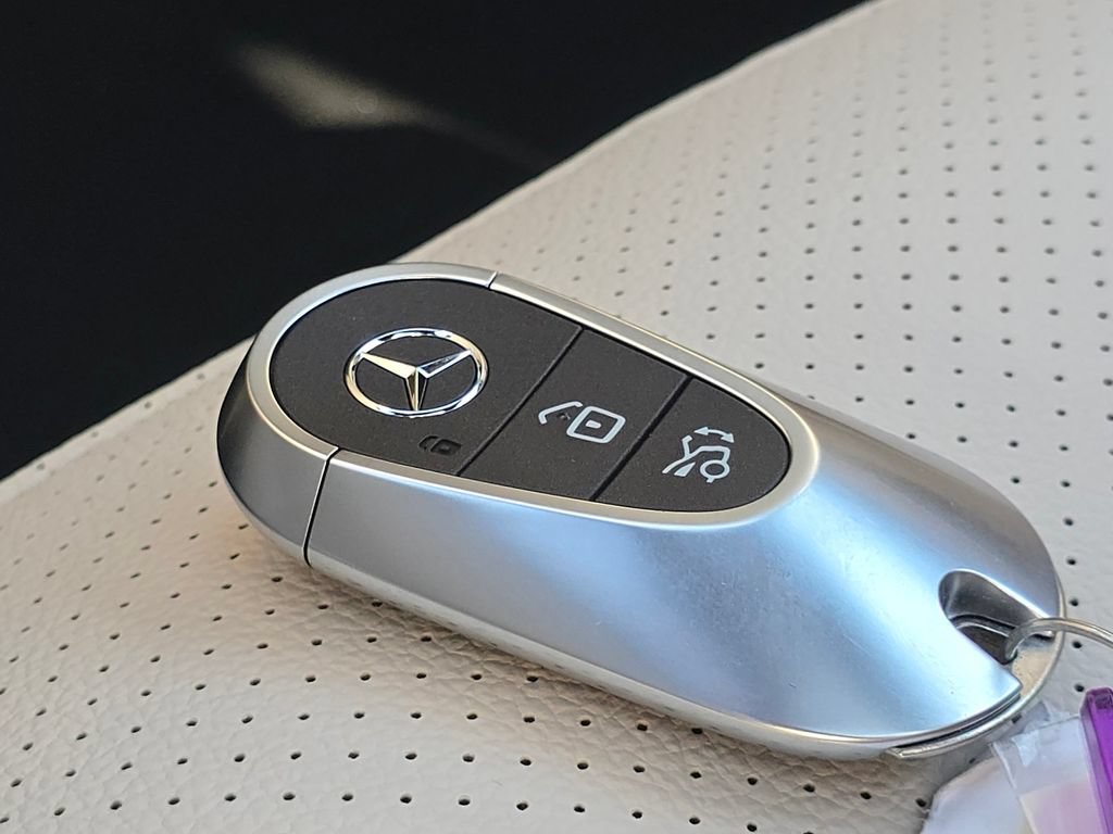 New 2027 Mercedes-Benz GLC 300 4MATIC image 37