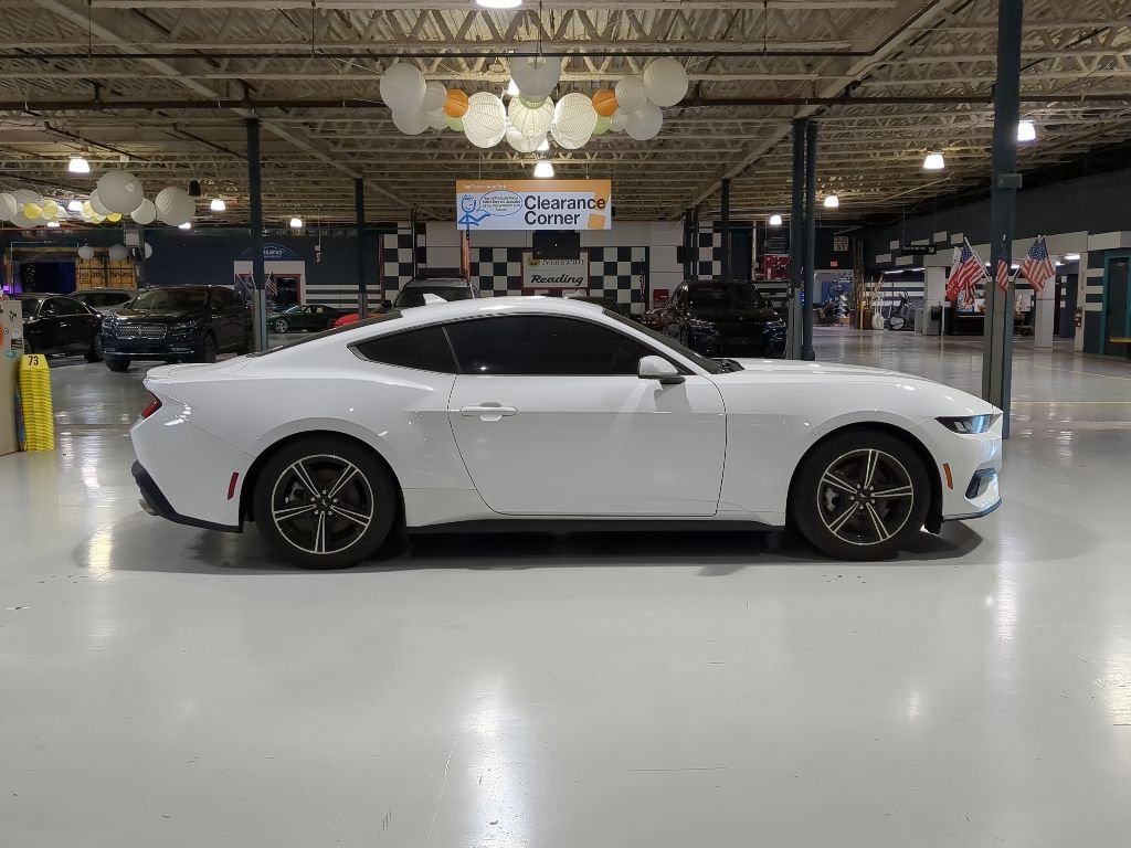 Used 2024 Ford Mustang Premium RWD image 7