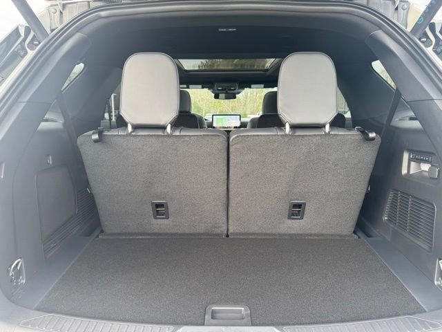 New 2026 Ford Explorer Tremor w/ Tremor Ultimate Package AWD/4WD image 24