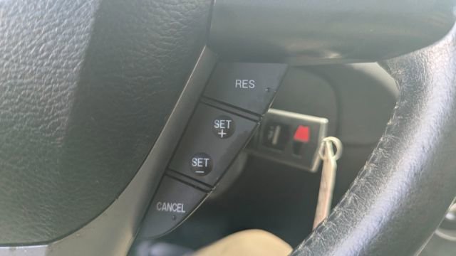 Used 2012 MAZDA MAZDA3 i Touring FWD image 27