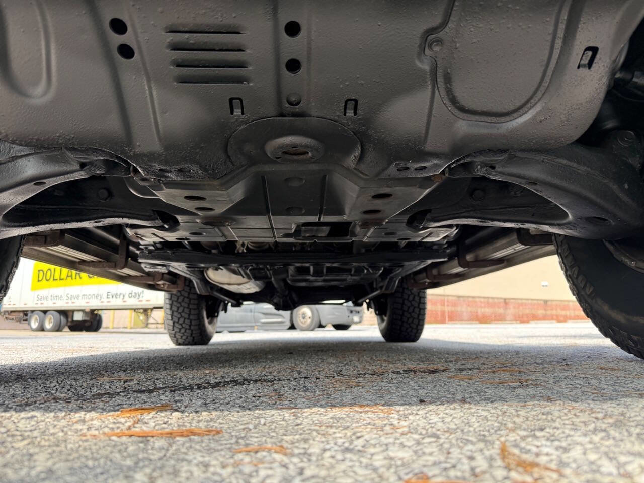 Used 2001 Lexus LX 470 4WD image 82