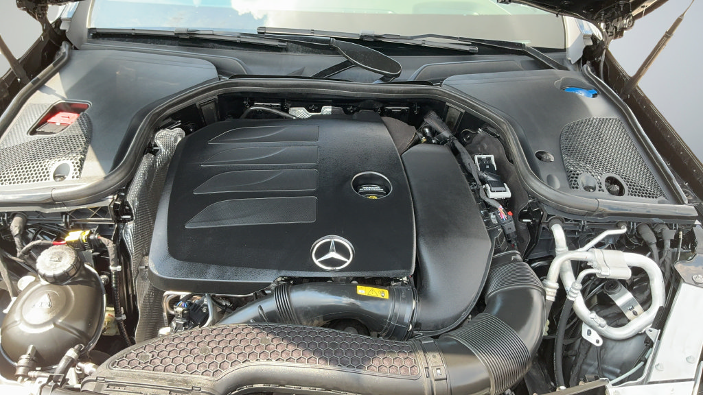 Used 2023 Mercedes-Benz E 350 4MATIC Sedan image 24