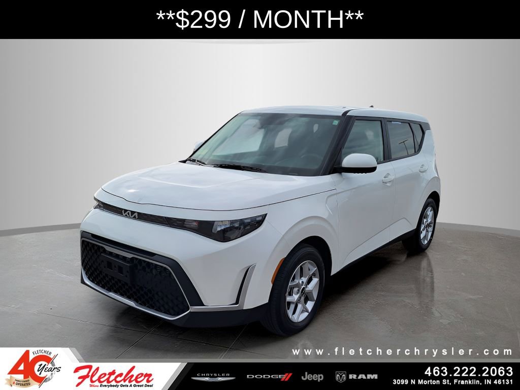 Used 2025 Kia Soul LX w/ LX Technology Package FWD image 1