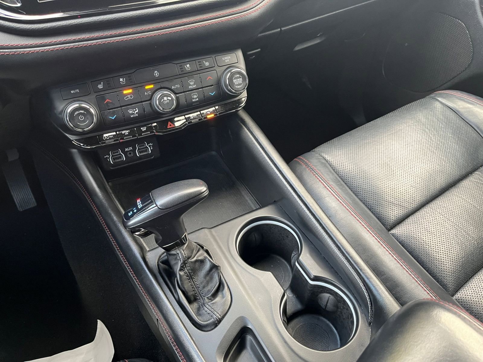 Used 2023 Dodge Durango GT image 49