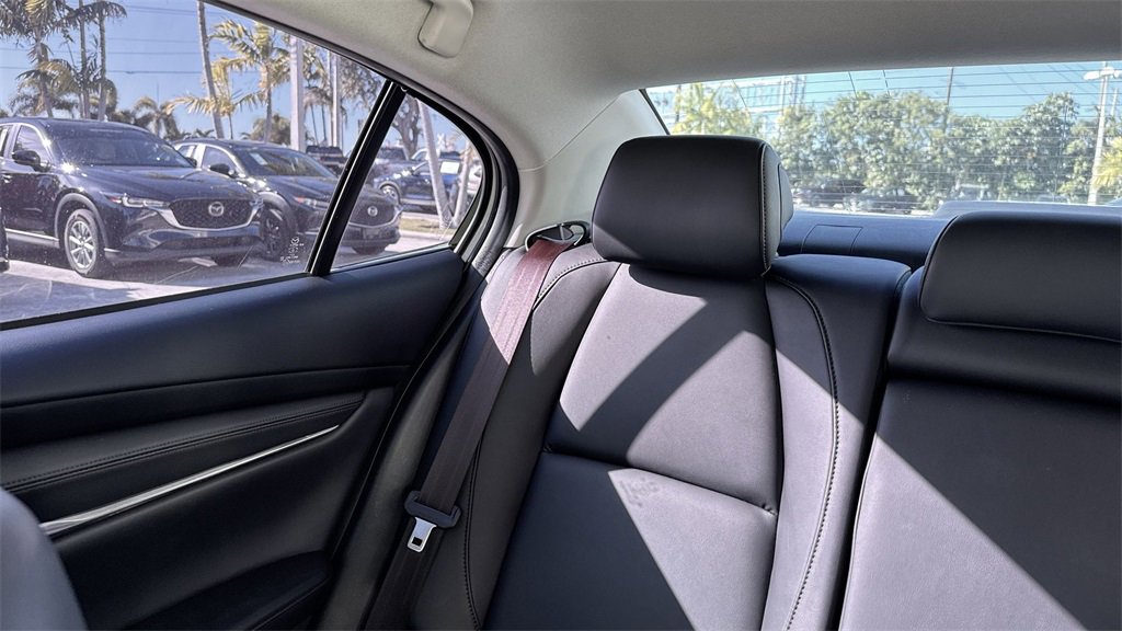 Certified 2022 MAZDA MAZDA3 s image 18