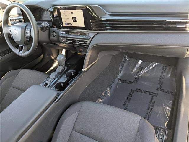 Used 2025 Toyota Camry LE FWD image 20