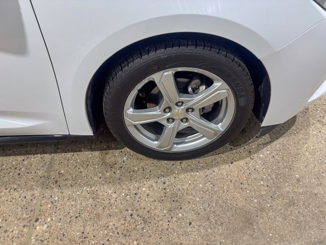 Used 2019 Chevrolet Volt LT w/ Power Convenience Package image 11