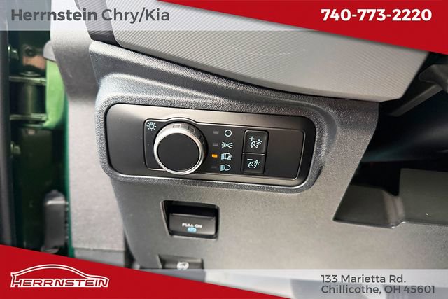 Used 2024 Ford Bronco Black Diamond image 14