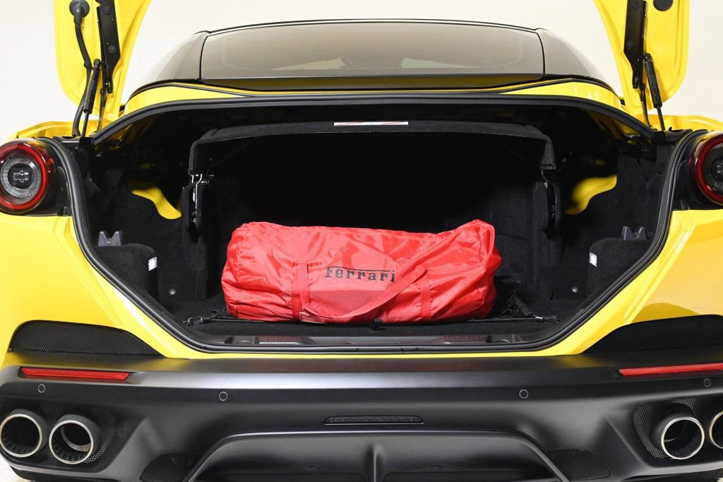 Used 2020 Ferrari Portofino image 34