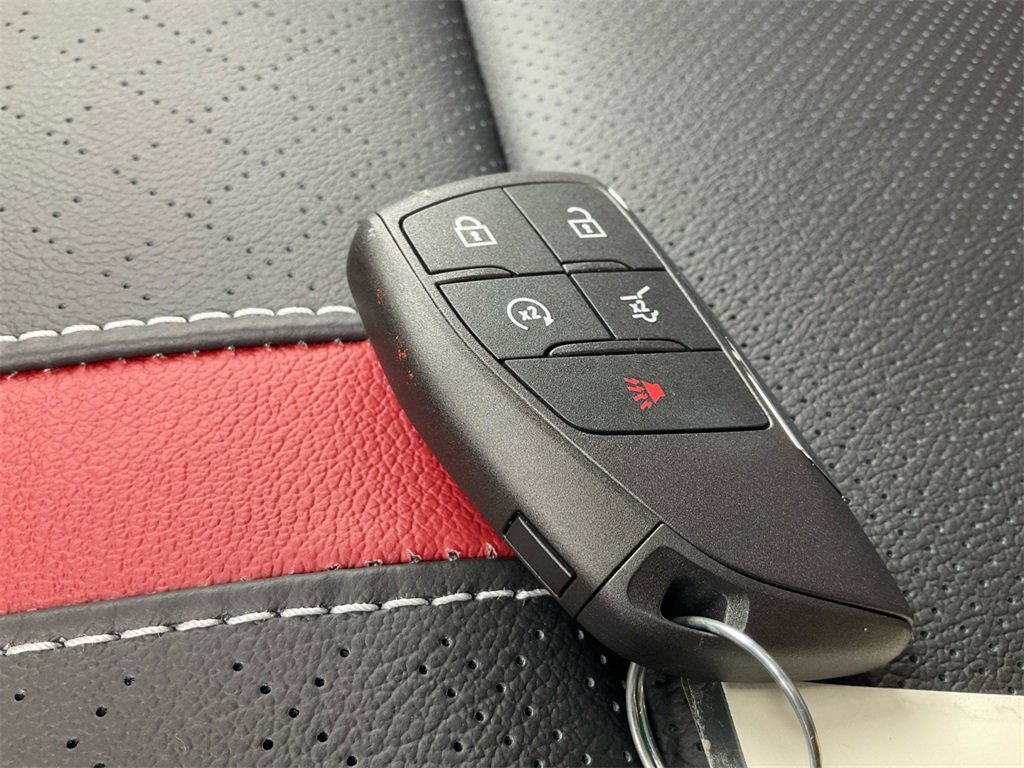 New 2026 Chevrolet Traverse RS w/ LPO, Floor Liner Package image 38