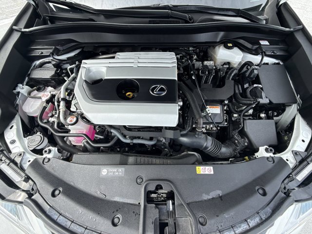Certified 2024 Lexus UX 250h FWD image 27