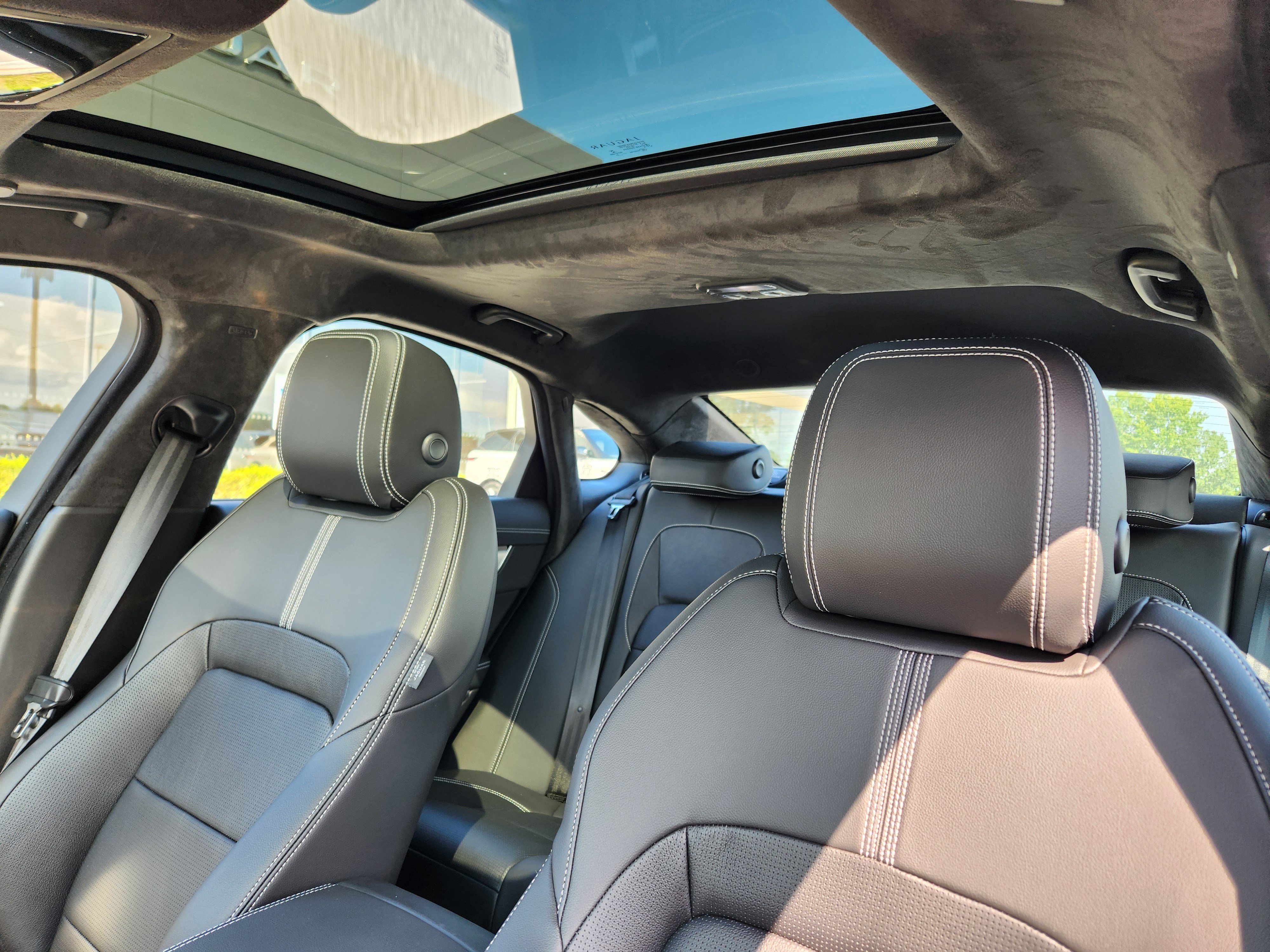 New 2024 Jaguar XF R-Dynamic SE image 8