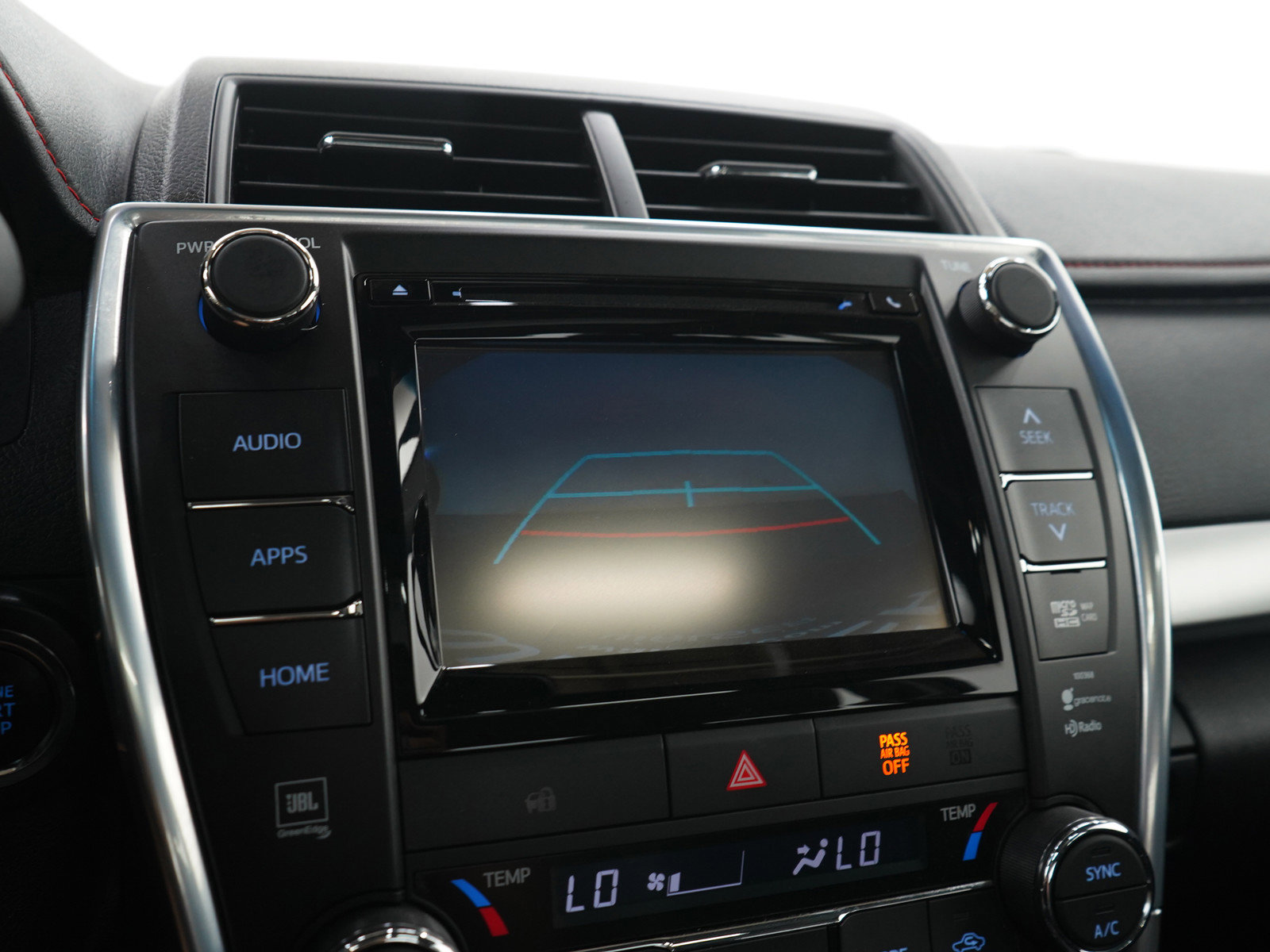 Used 2015 Toyota Camry XSE w/ Advanced Technology Package FWD image 26