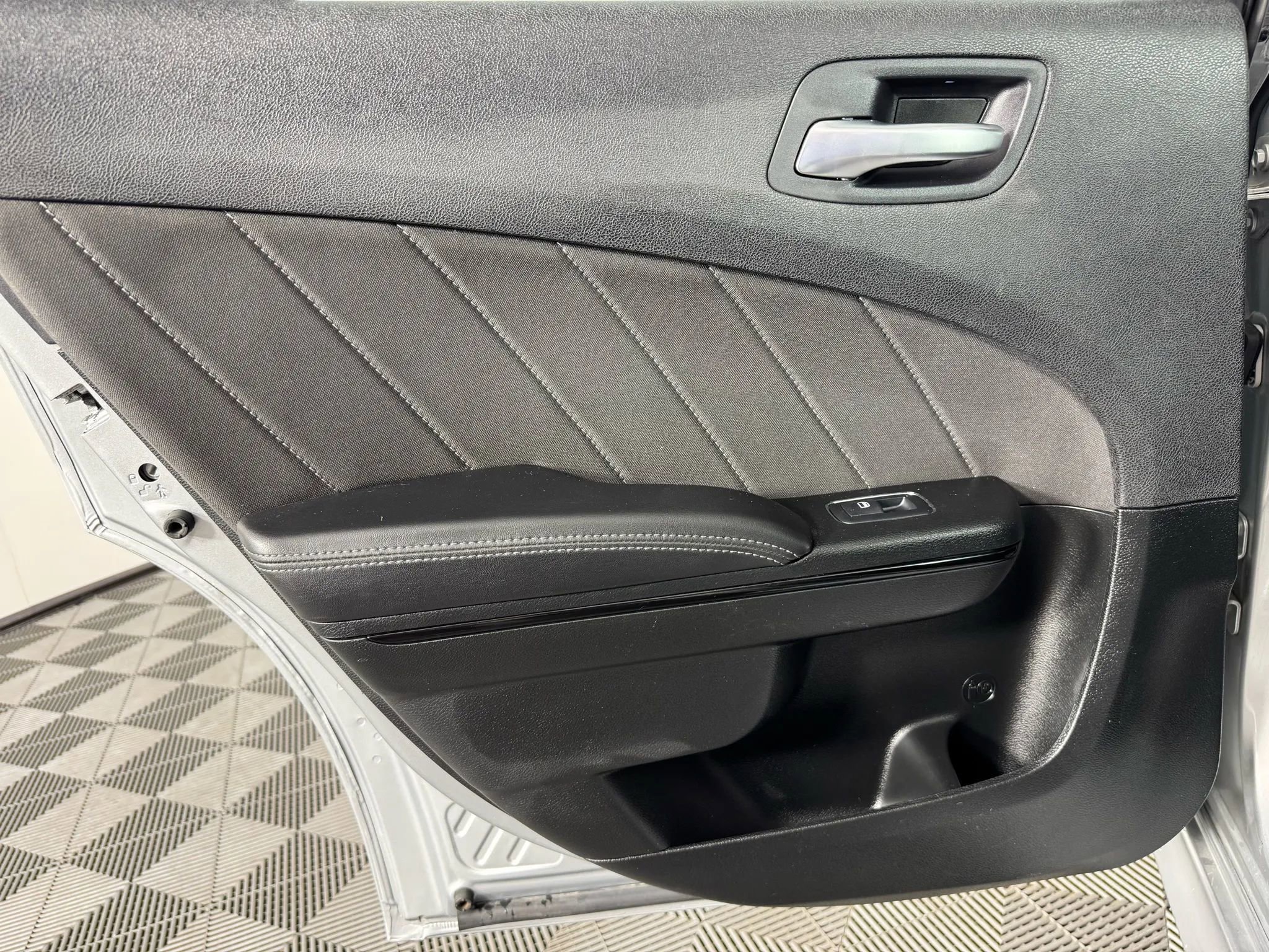 Used 2023 Dodge Charger GT w/ Blacktop Package image 41