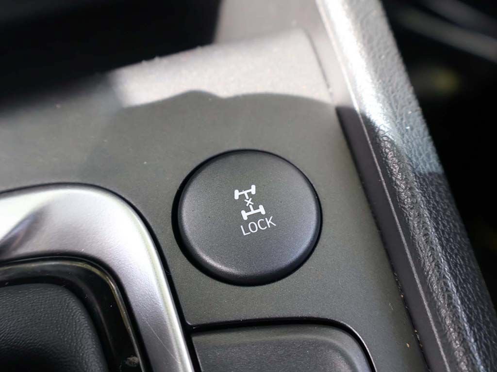 Used 2023 Hyundai Kona SEL w/ Cargo Package AWD/4WD image 50