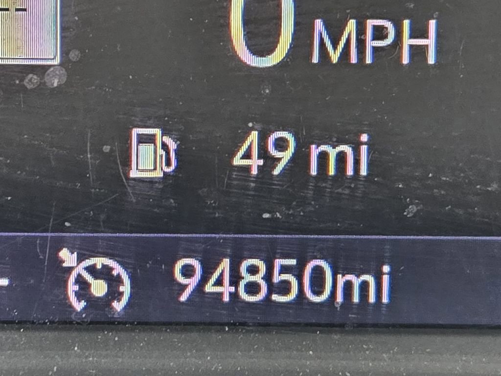 Used 2018 Buick Regal Essence w/ Driver Confidence Package #1 image 5