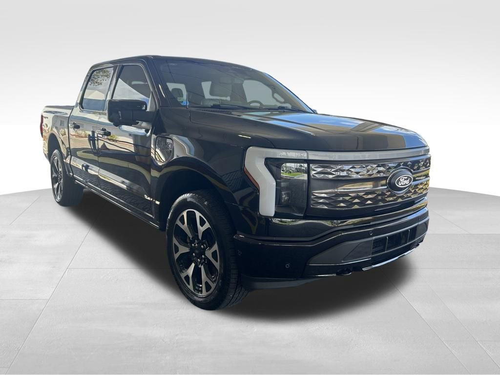 Used 2023 Ford F150 Lightning Platinum image 2