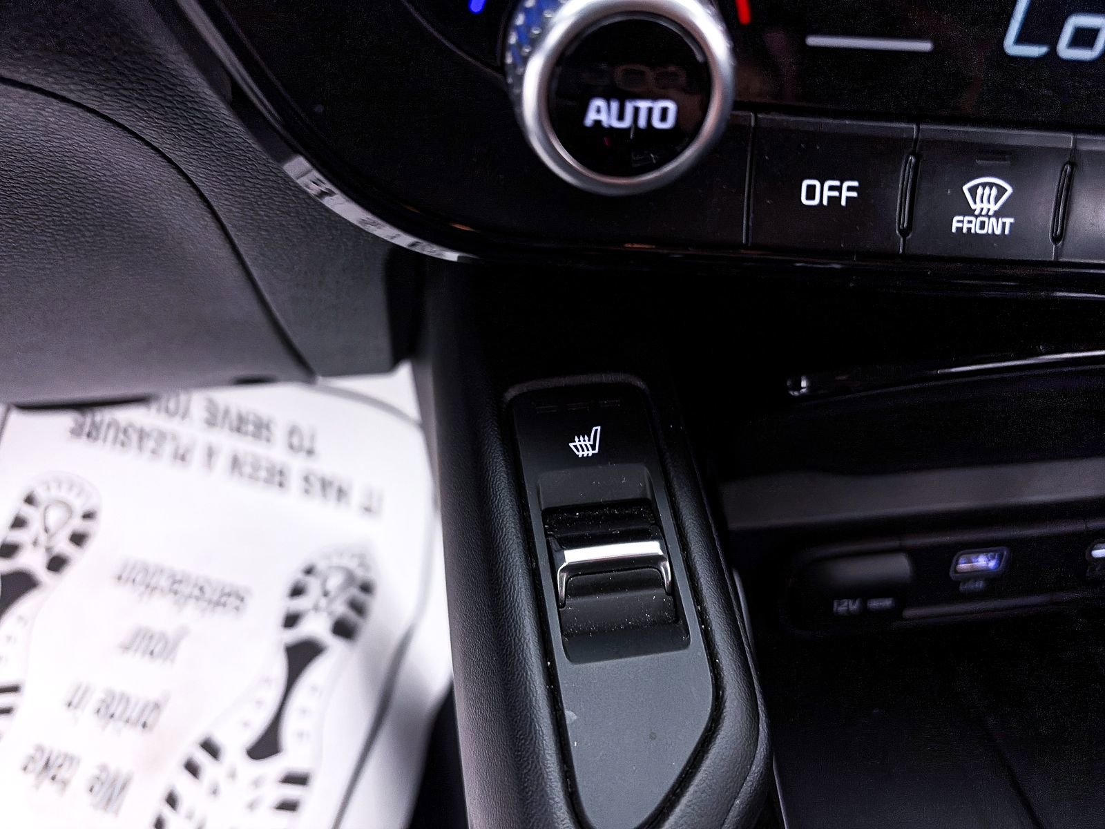 Used 2024 Kia Telluride S image 25