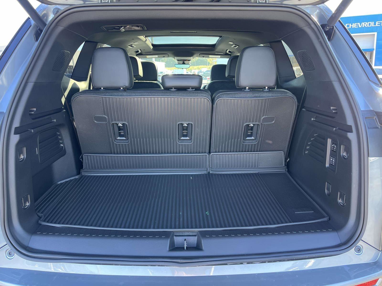 New 2026 Buick Enclave Avenir w/ Super Cruise Package image 5