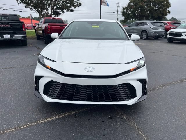 Used 2025 Toyota Camry SE w/ Convenience Package FWD image 35