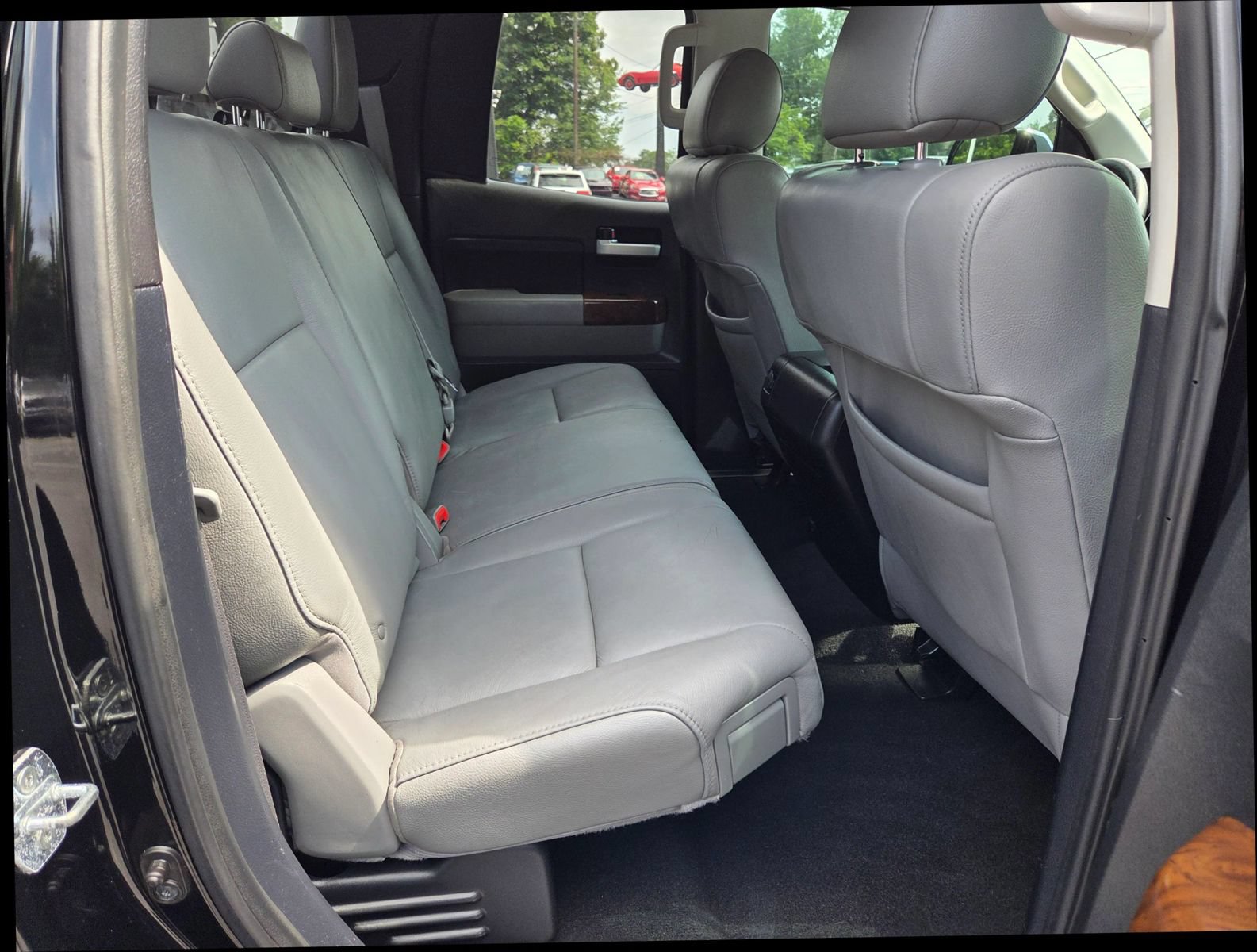 Used 2012 Toyota Tundra Limited w/ Memory Pkg AWD/4WD image 15