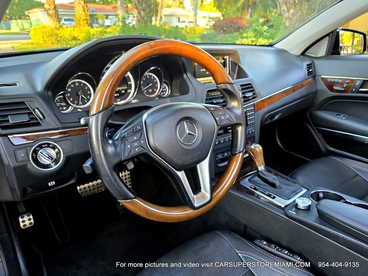 Used 2013 Mercedes-Benz E 550 Cabriolet w/ Premium 2 Pkg image 3