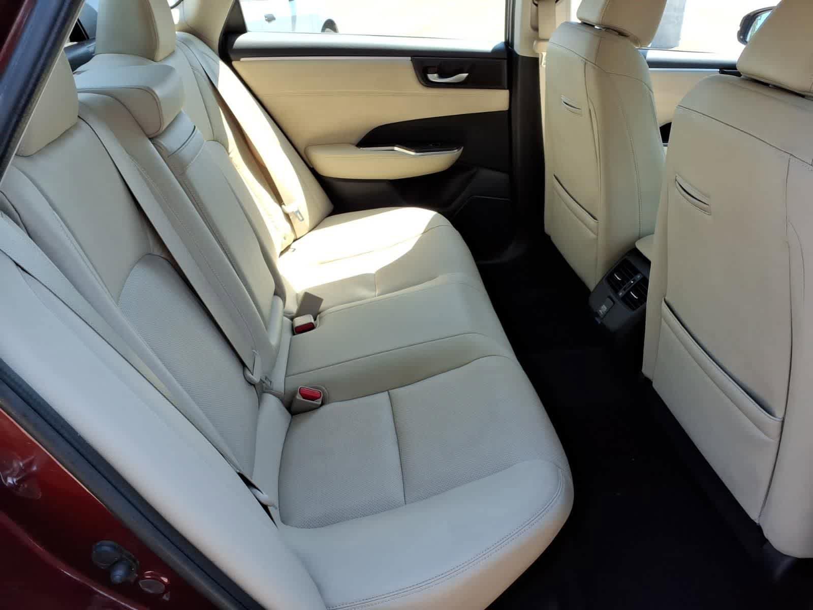 Used 2018 Honda Clarity Touring image 12