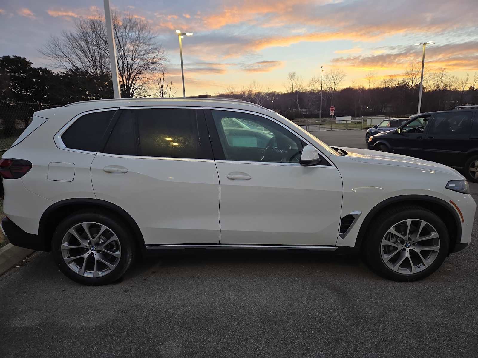 New 2026 BMW X5 xDrive40i image 4