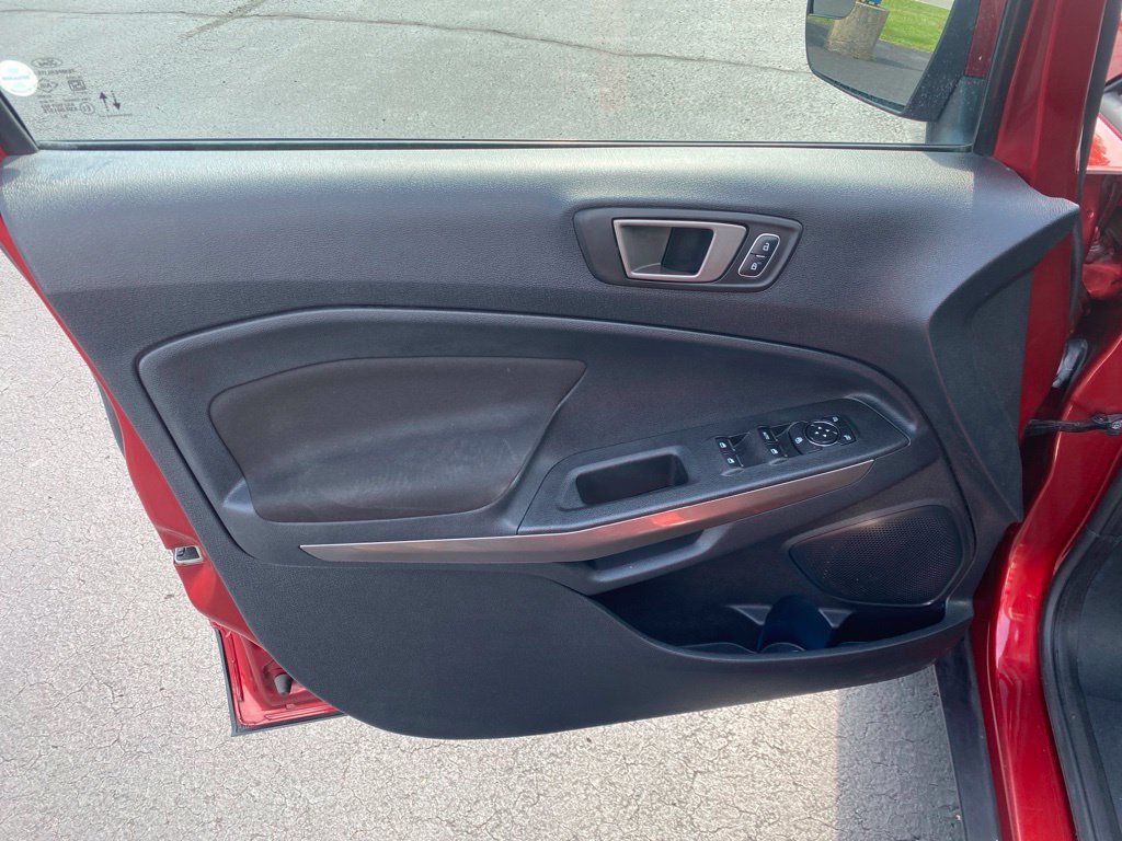 Used 2020 Ford EcoSport SE FWD image 18